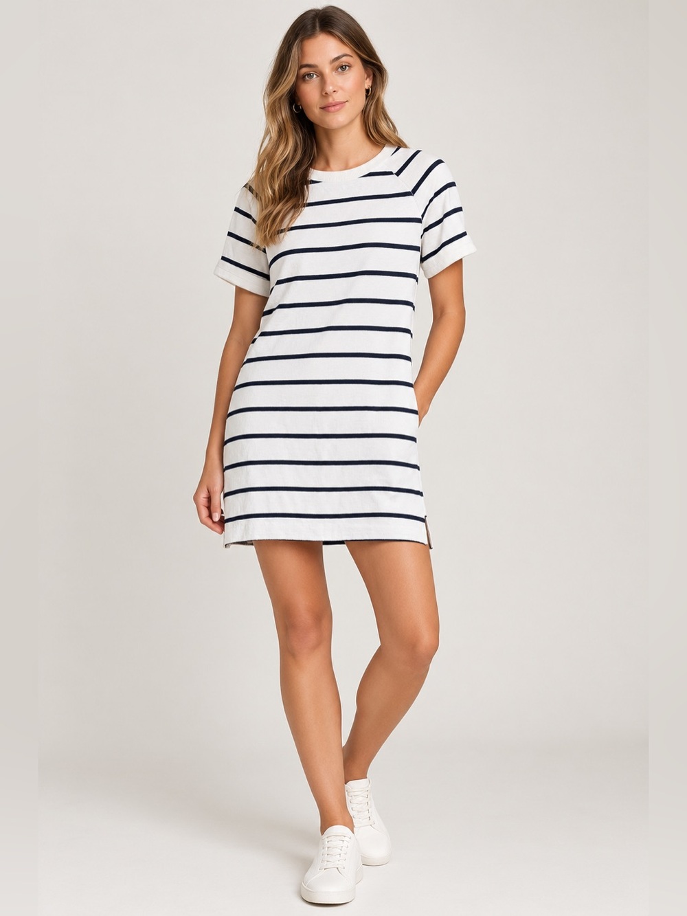 Burberry Brit Striped White Blue Short Sleeve Mini TShirt Dress Size 4 Coastal